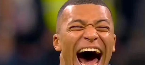 PG游戏- 姆巴佩挑衅 