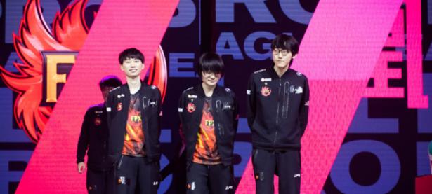 PG国际-包含Ning回归赛场，战术调整首场状态亮眼，中国队观众沸腾！的词条