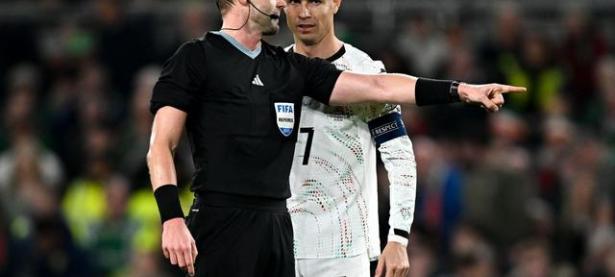 PG游戏-包含C罗爆冷击败巴塞罗那，回归赛场引爆全场！的词条