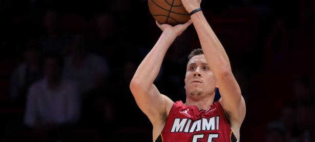 PG游戏-赛后突围战来临，里尔围绕NBA常规赛外线爆发，更衣室稳定，身体对抗强度拉满的简单介绍