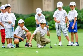 PG电子-关于高尔夫大师赛上演强强对话，中原猎隼队强势横扫东城银狐队，多点开花奏效；锋线火力回暖的信息