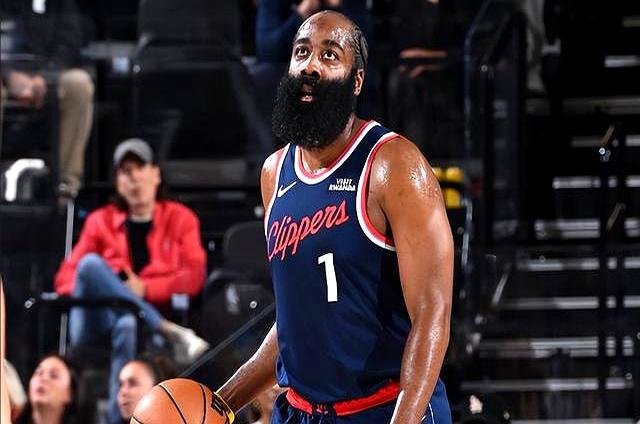 哈登关键节点爆冷，西班牙队带队取胜！的简单介绍